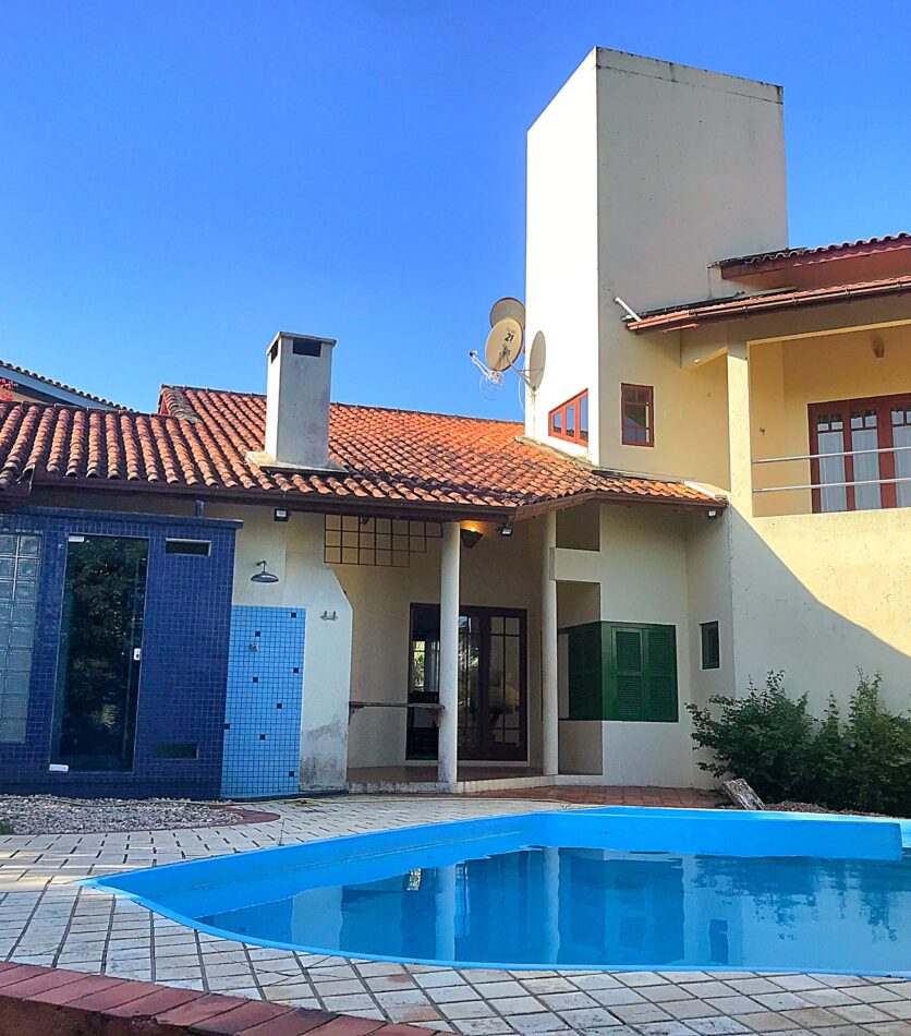 Locação de casas em condomínio fechado em Florianópolis