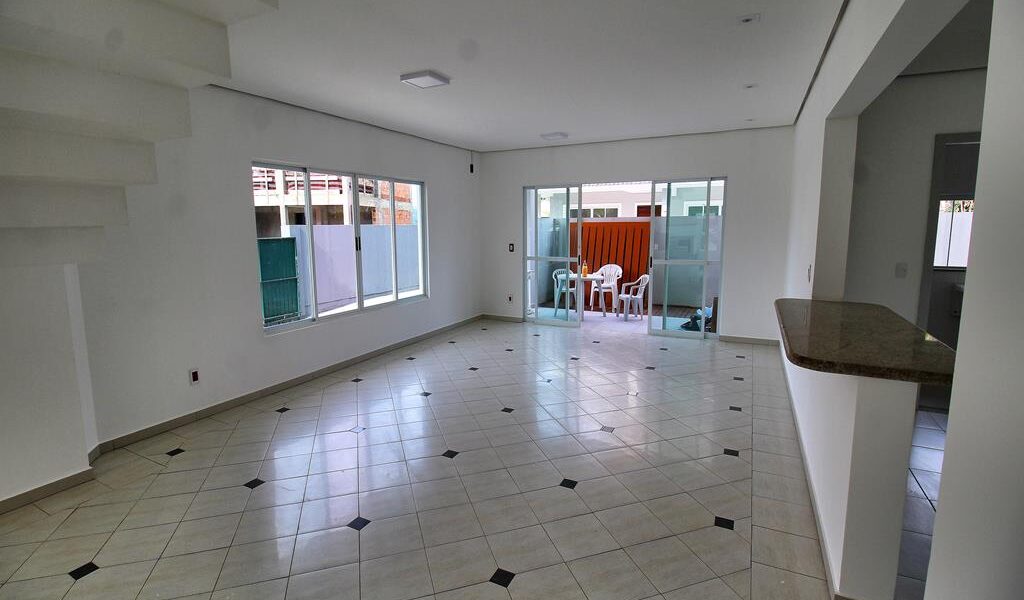 locação casa alto padrão na Lagoa da Conceição