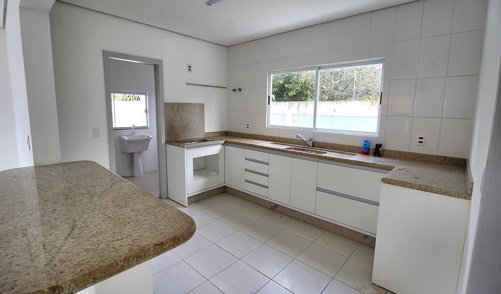 locação casa alto padrão na Lagoa da Conceição